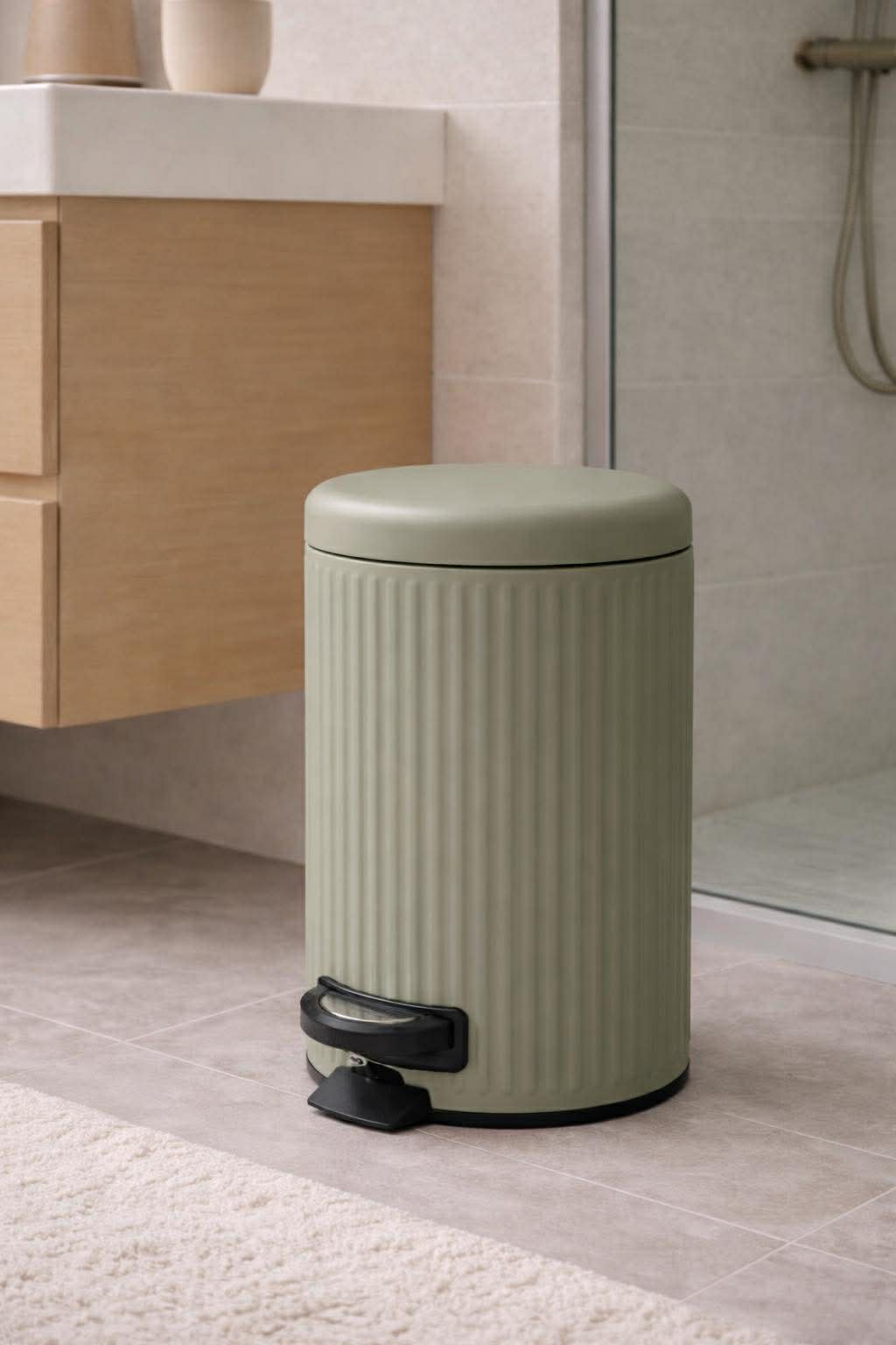 Poubelle à pédale 3 litres - Vert sauge poudré