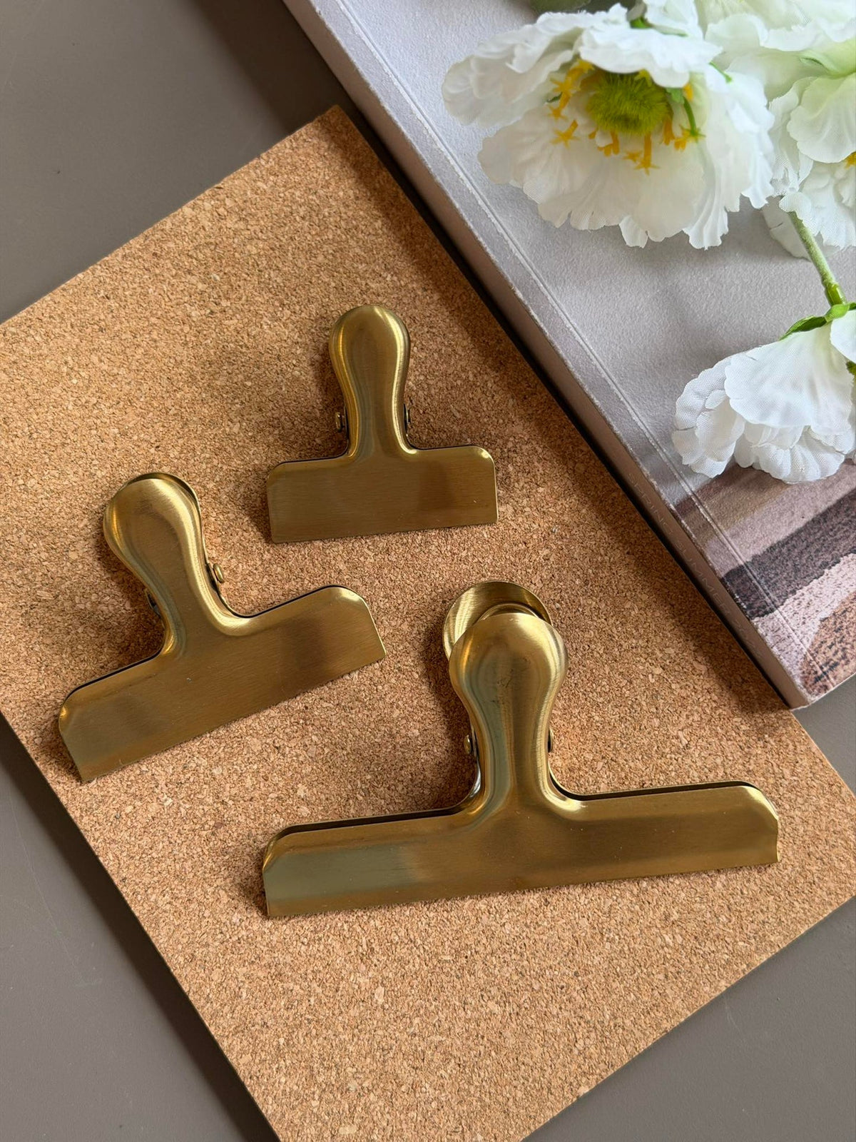 Pinces en métal doré - 3 pcs.