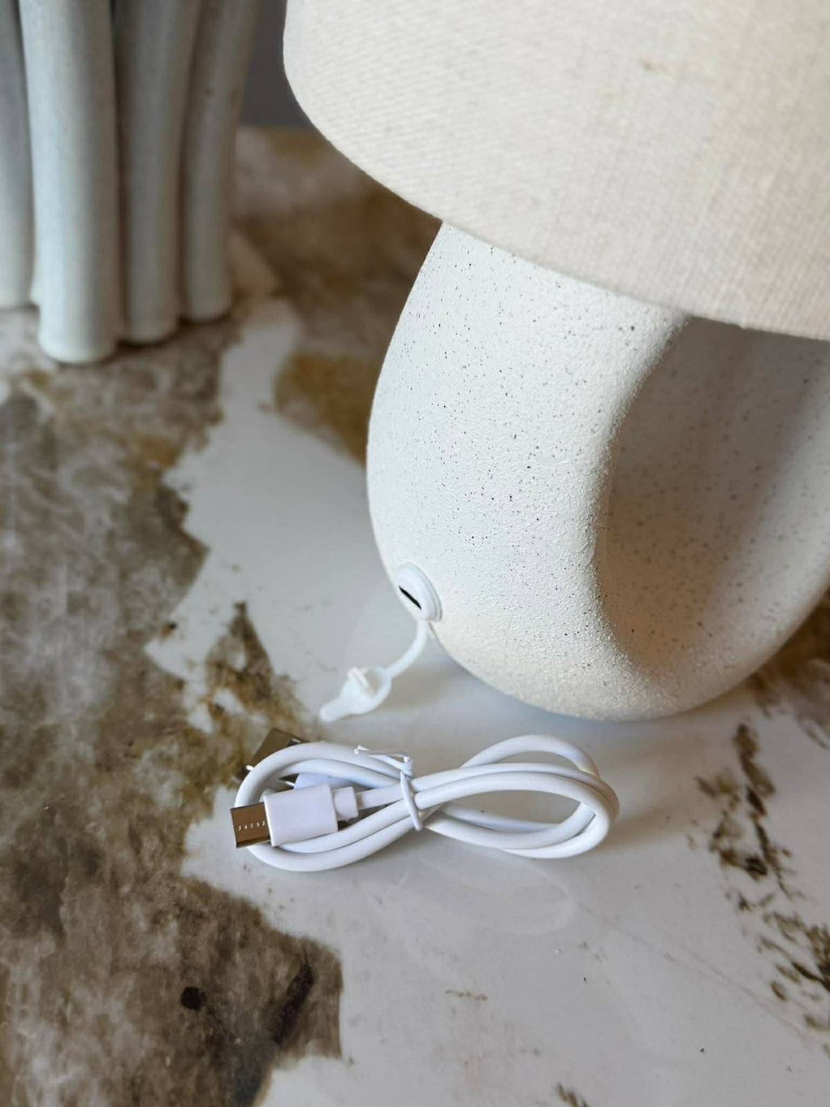 Lampe de table rechargeable avec commande tactile