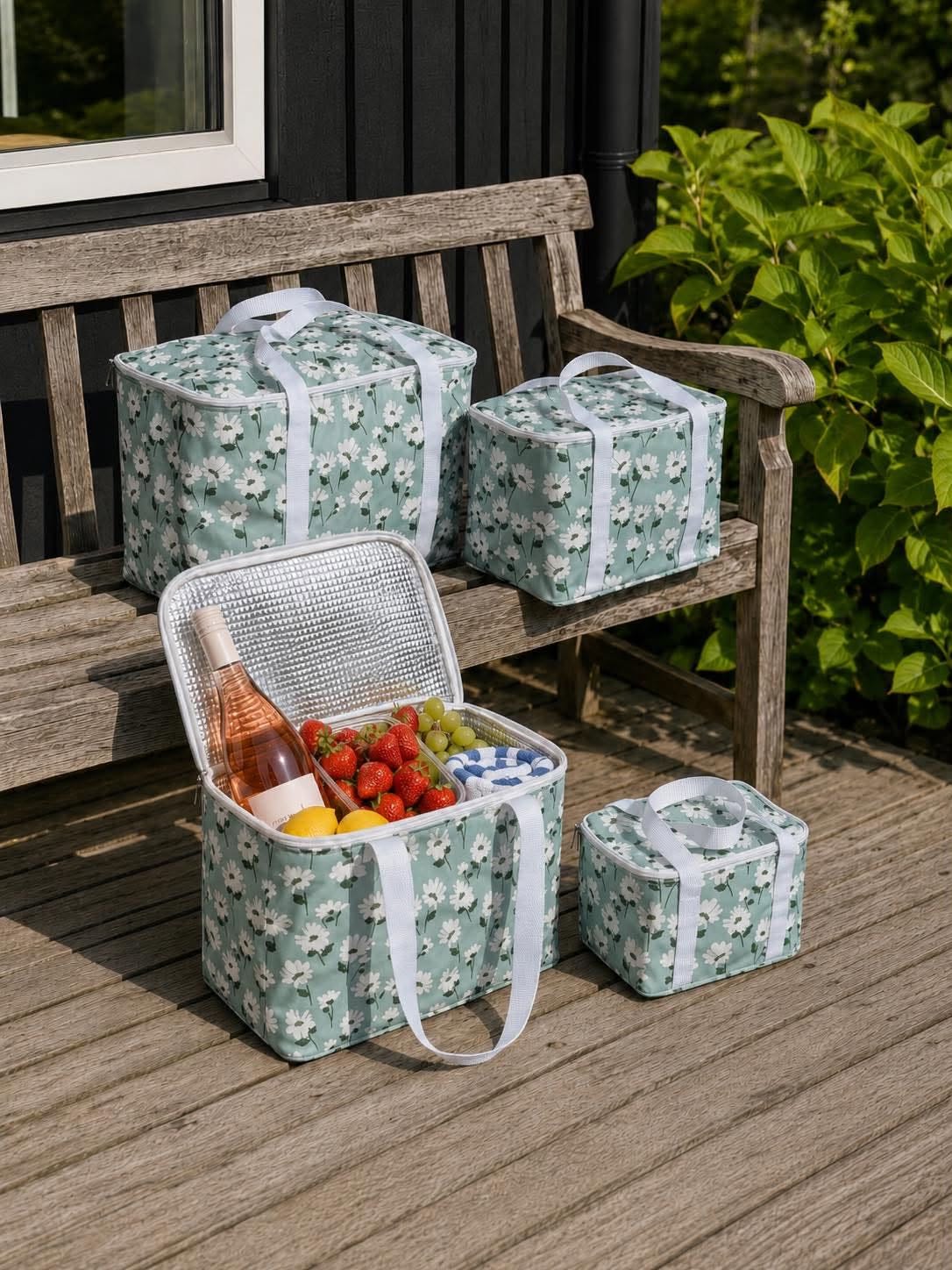 Sac isotherme avec fleurs blanches - Plusieurs tailles
