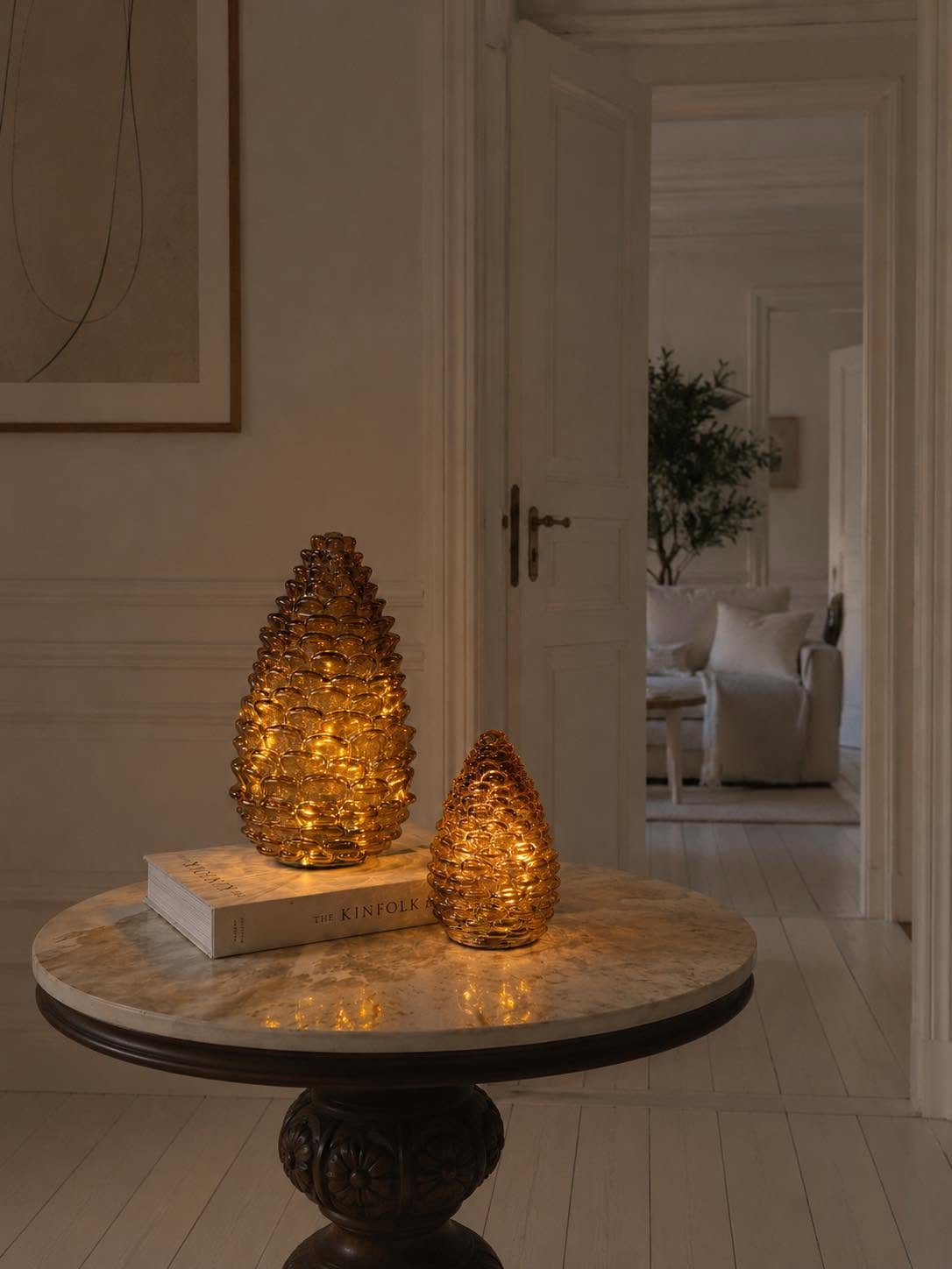 Pomme de pin avec lumière LED - plusieurs tailles