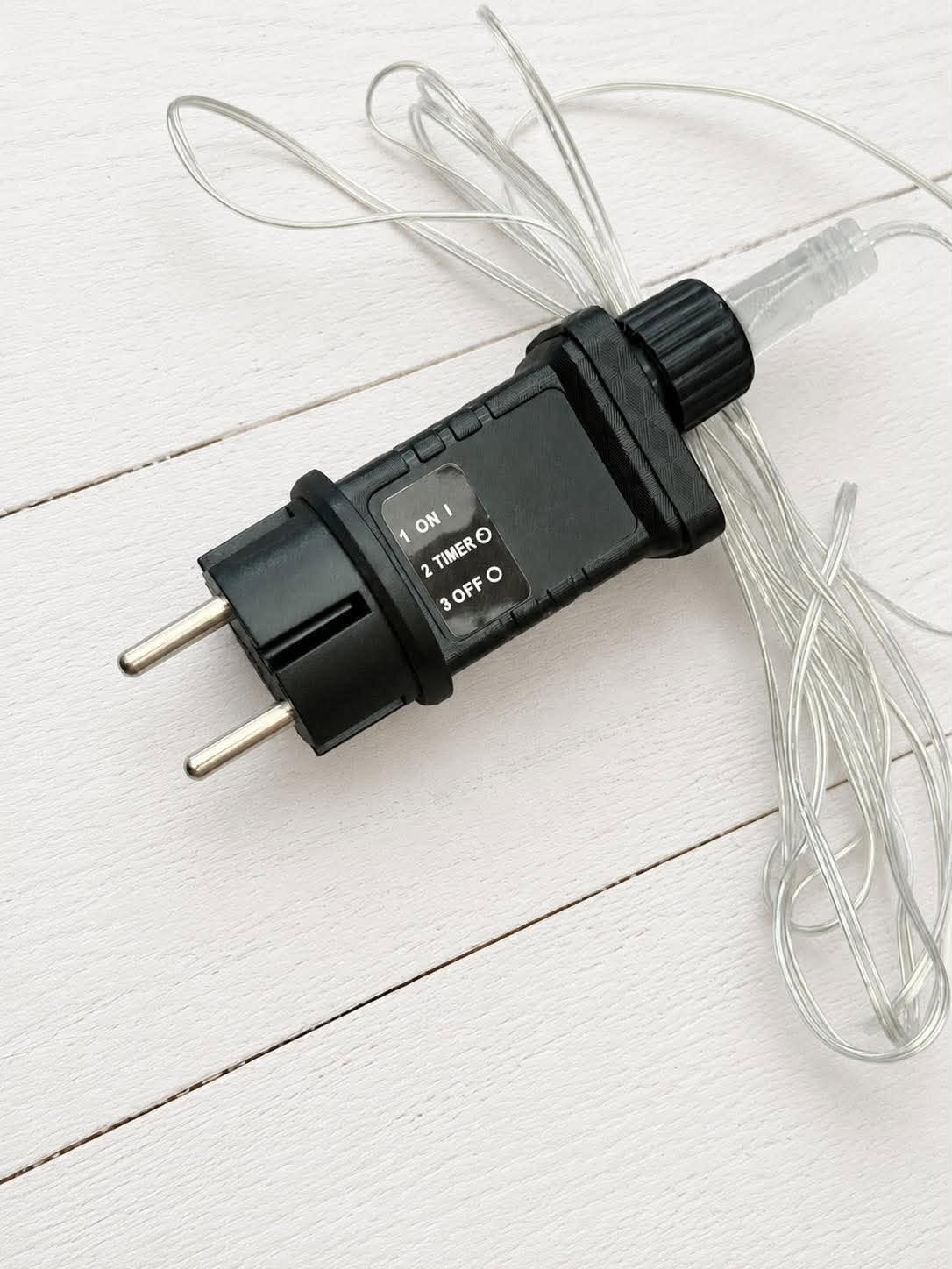 Étoile avec lumière LED - plusieurs tailles