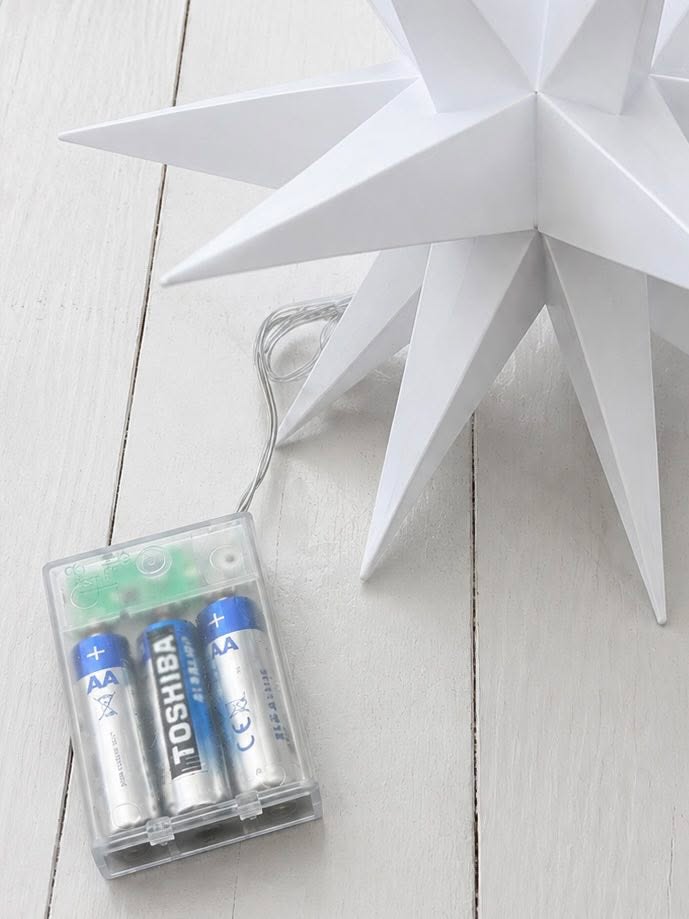 Étoile avec lumière LED - plusieurs tailles
