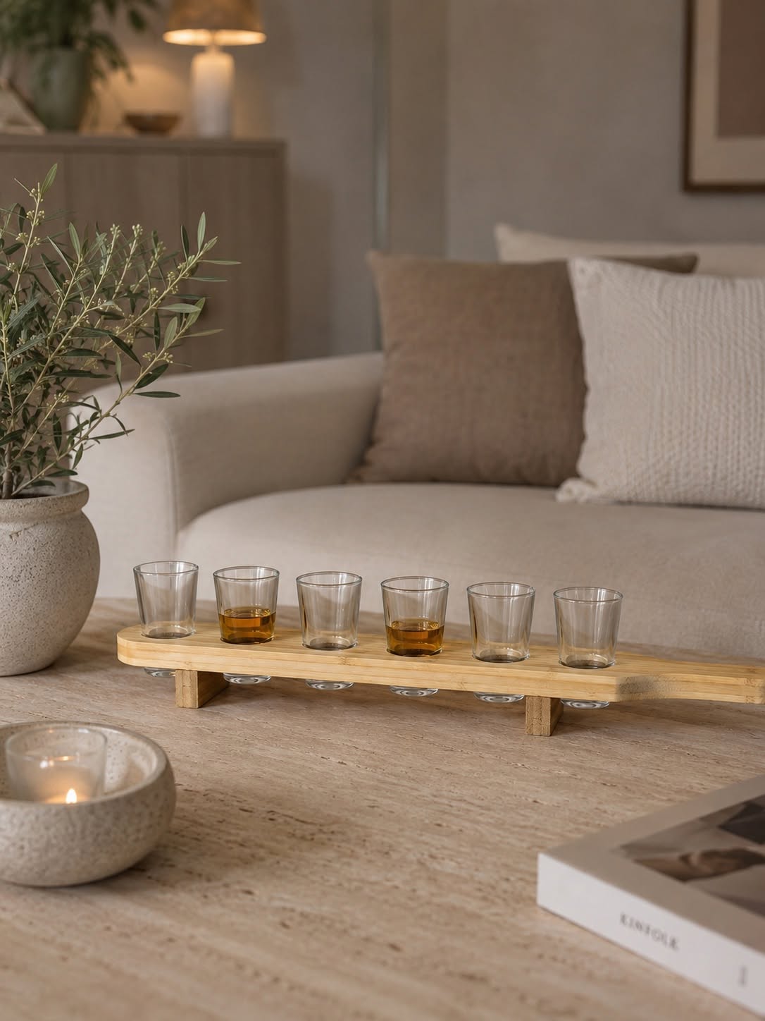 Verres à shot sur plateau