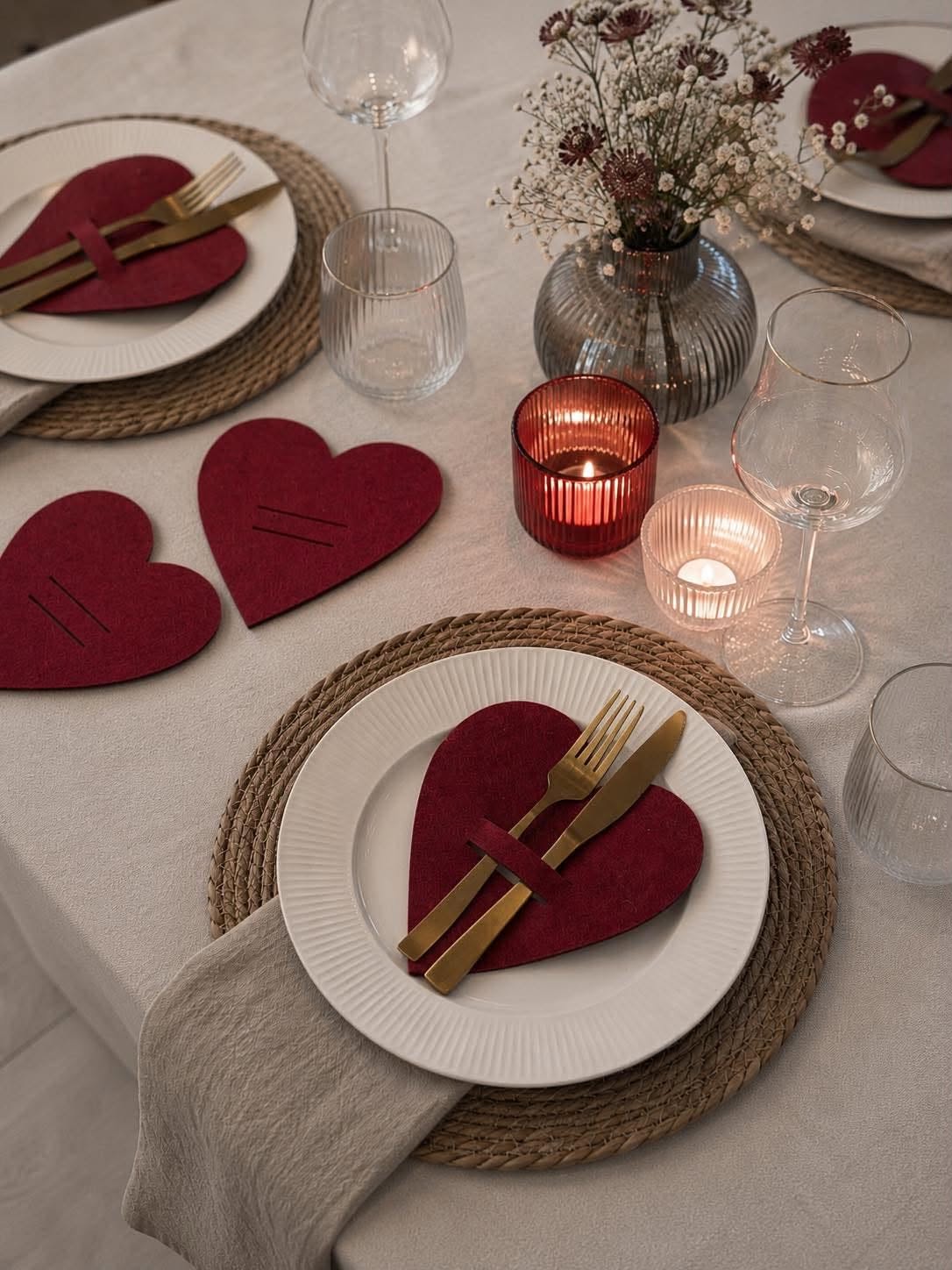 Cœurs de Noël pour la décoration de table - Rouge 4 pièces