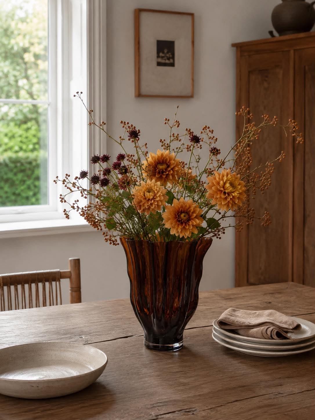 Vase en verre brun