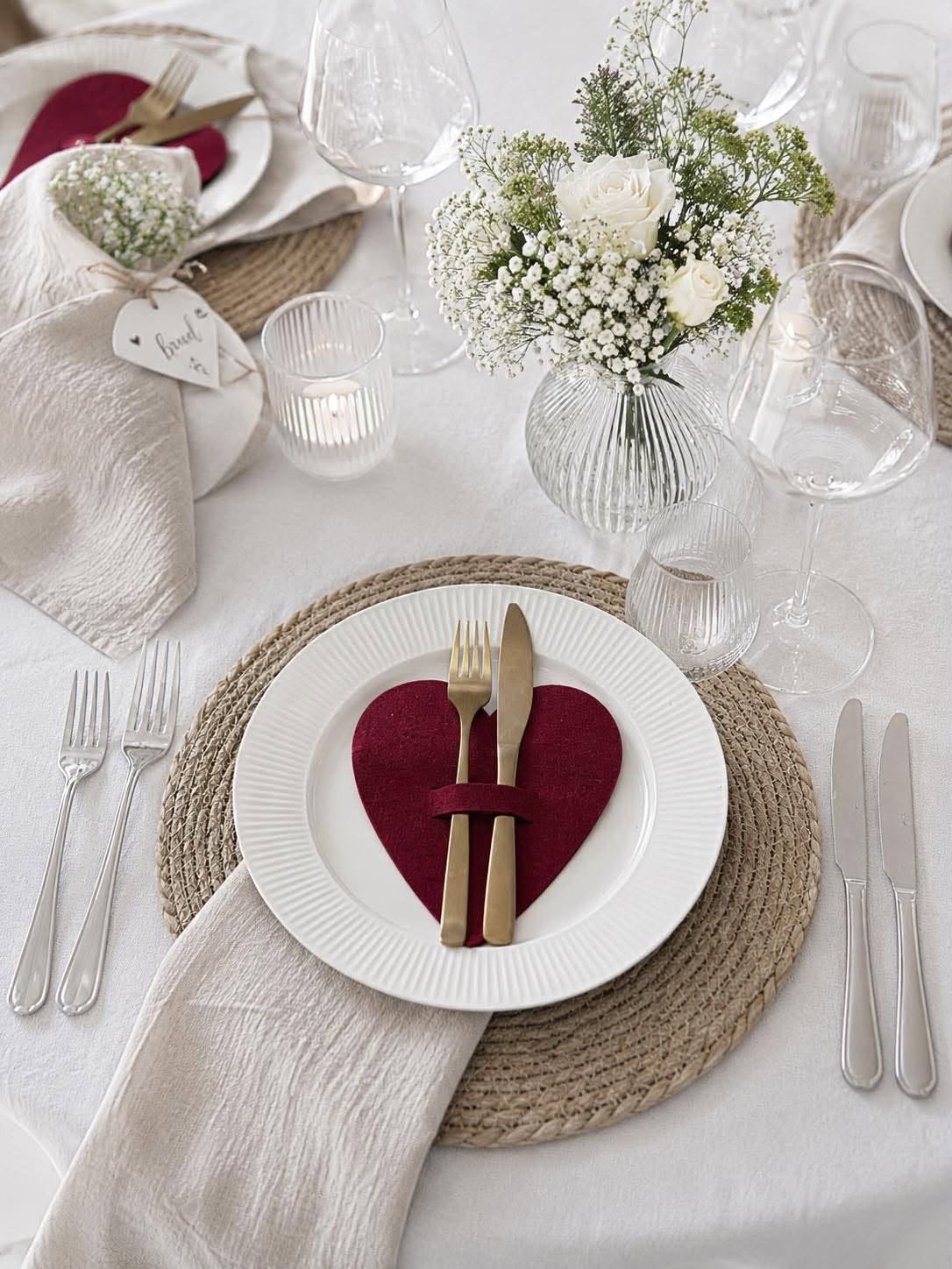 Cœurs de Noël pour la décoration de table - Rouge 4 pièces