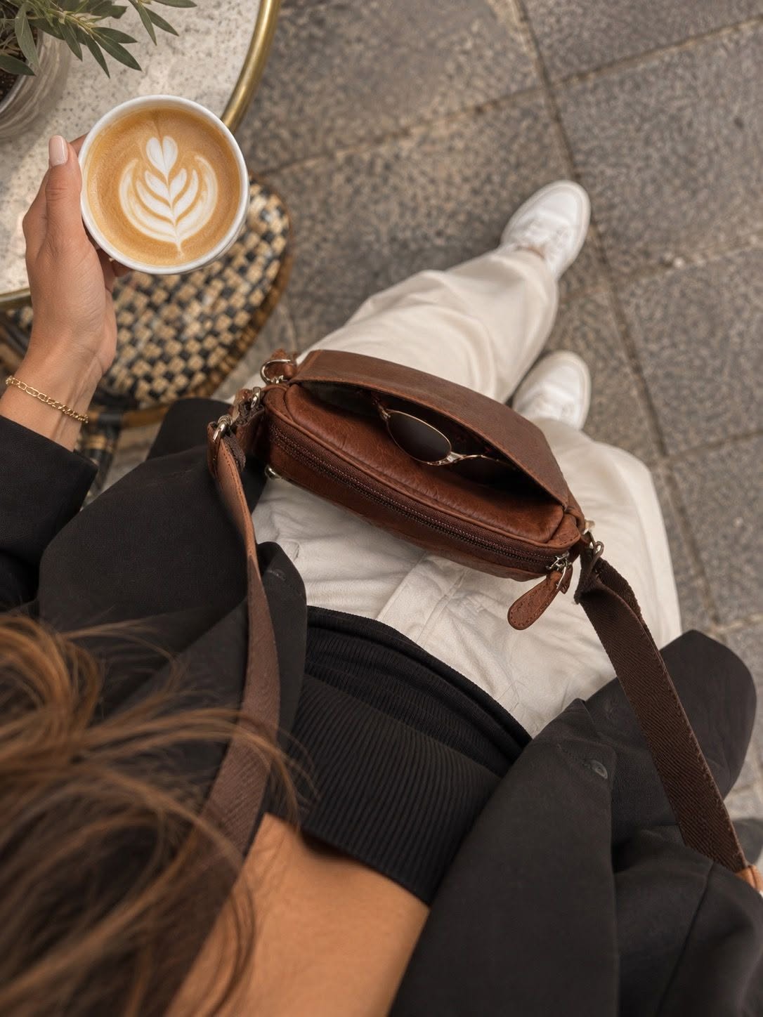 Sac pour téléphone / Crossover - Brown Daily