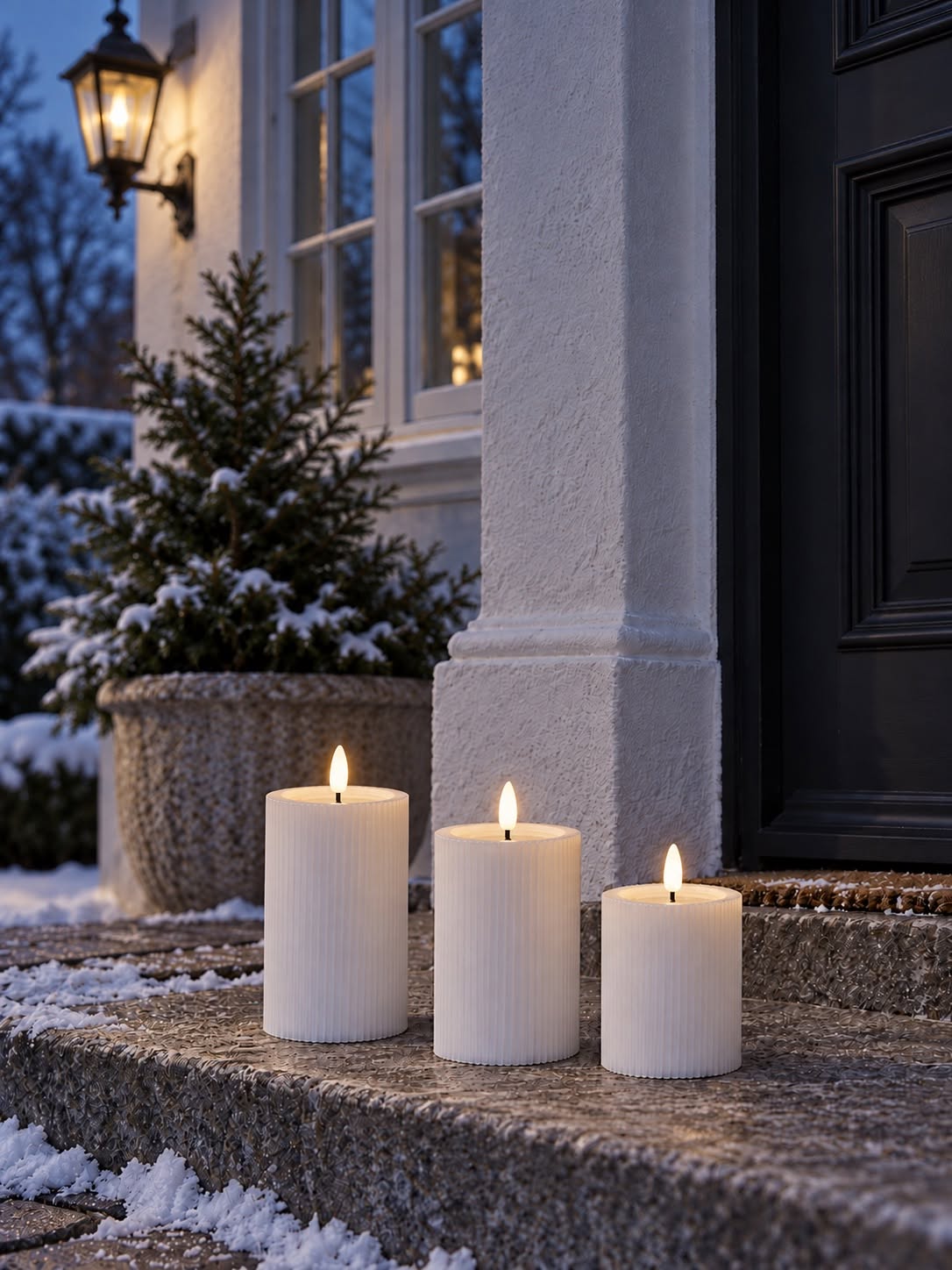 Bougie LED d’extérieur - Blanche avec rainures 15 cm