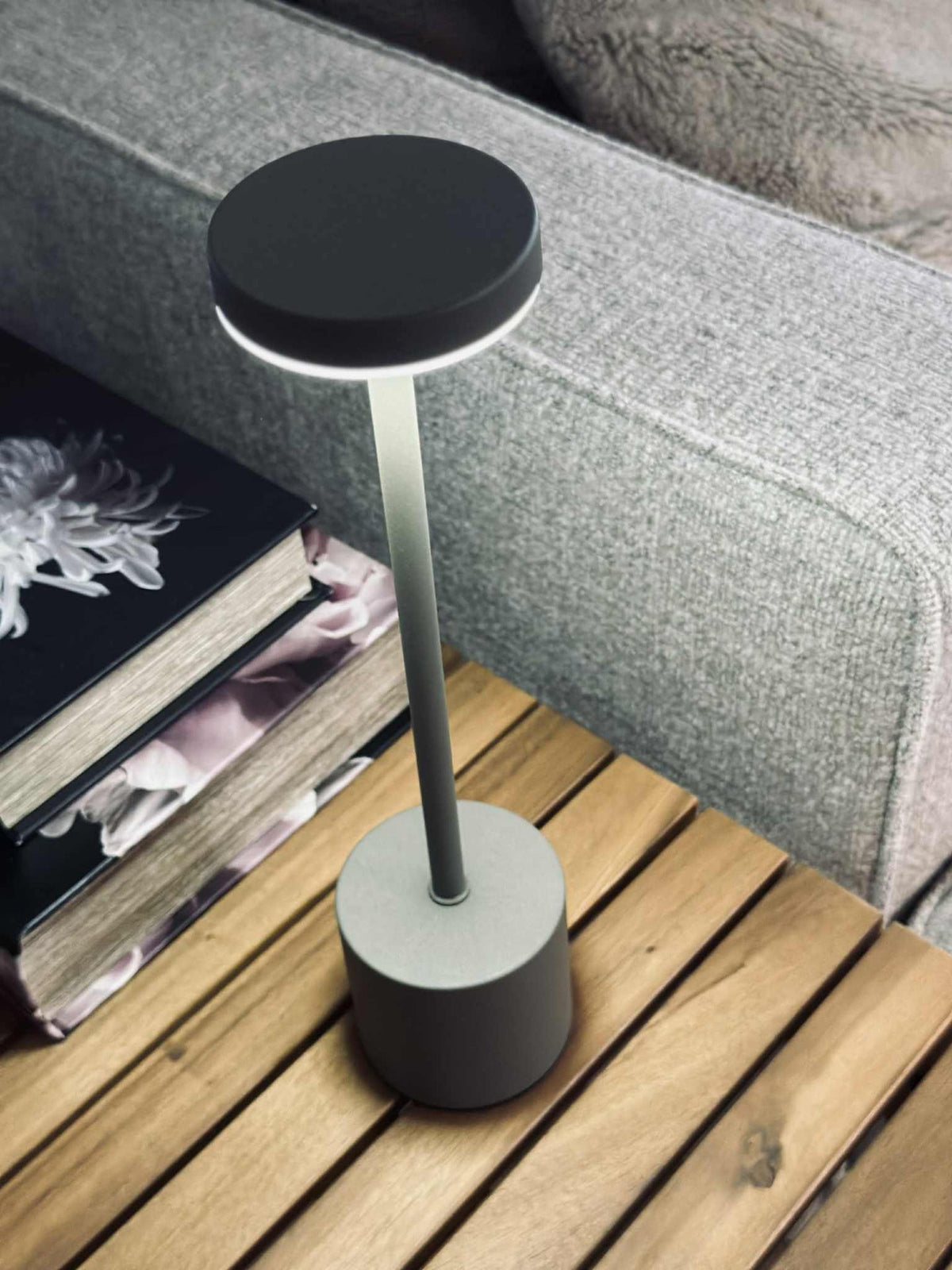 Lampe de table LED KELLY Taupe - rechargeable