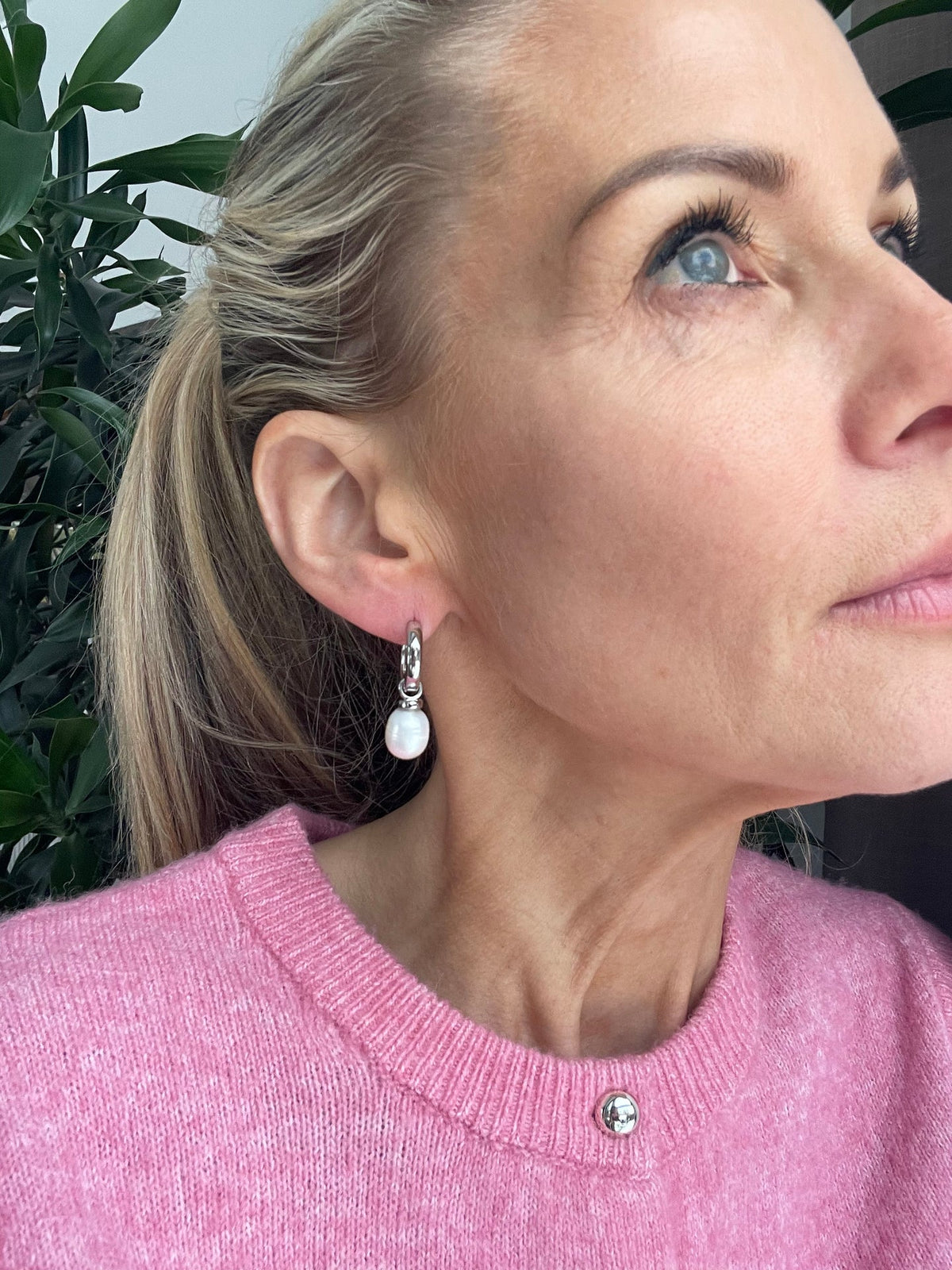 Boucles d’oreilles Signe - avec perles d’eau douce - plaquées rhodium