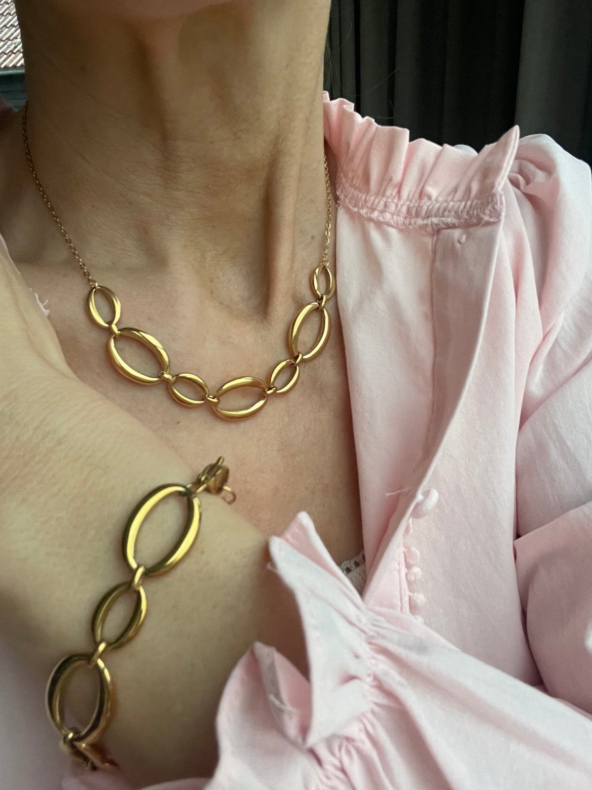 Collier GIO - Résistant à l’eau - Plaqué or