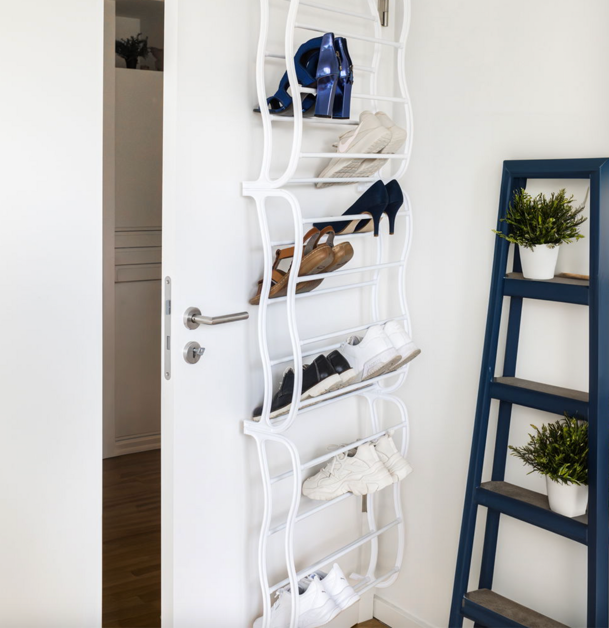 Étagère à chaussures à suspendre à la porte