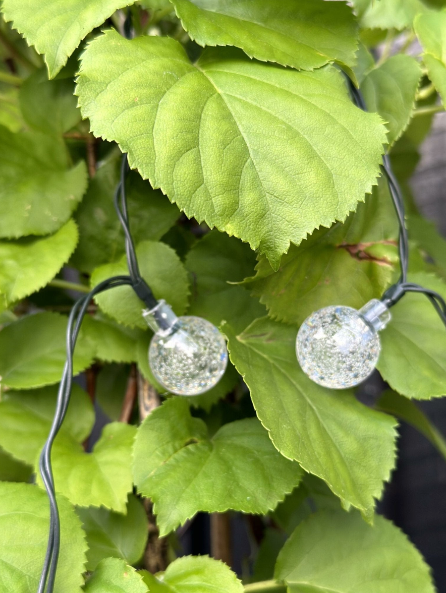 Guirlande lumineuse Bella avec 20 ampoules – Solaire