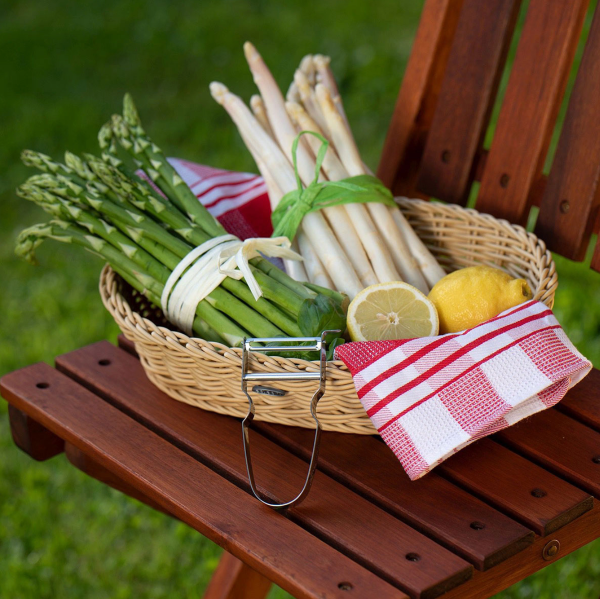 Éplucheur de légumes/d’asperges