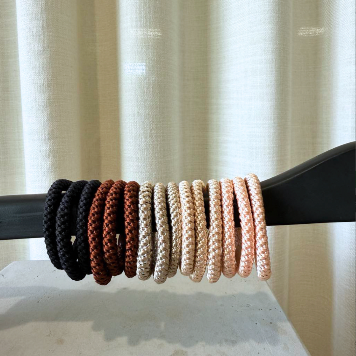 Élastiques à cheveux mix de couleurs - lot de 15