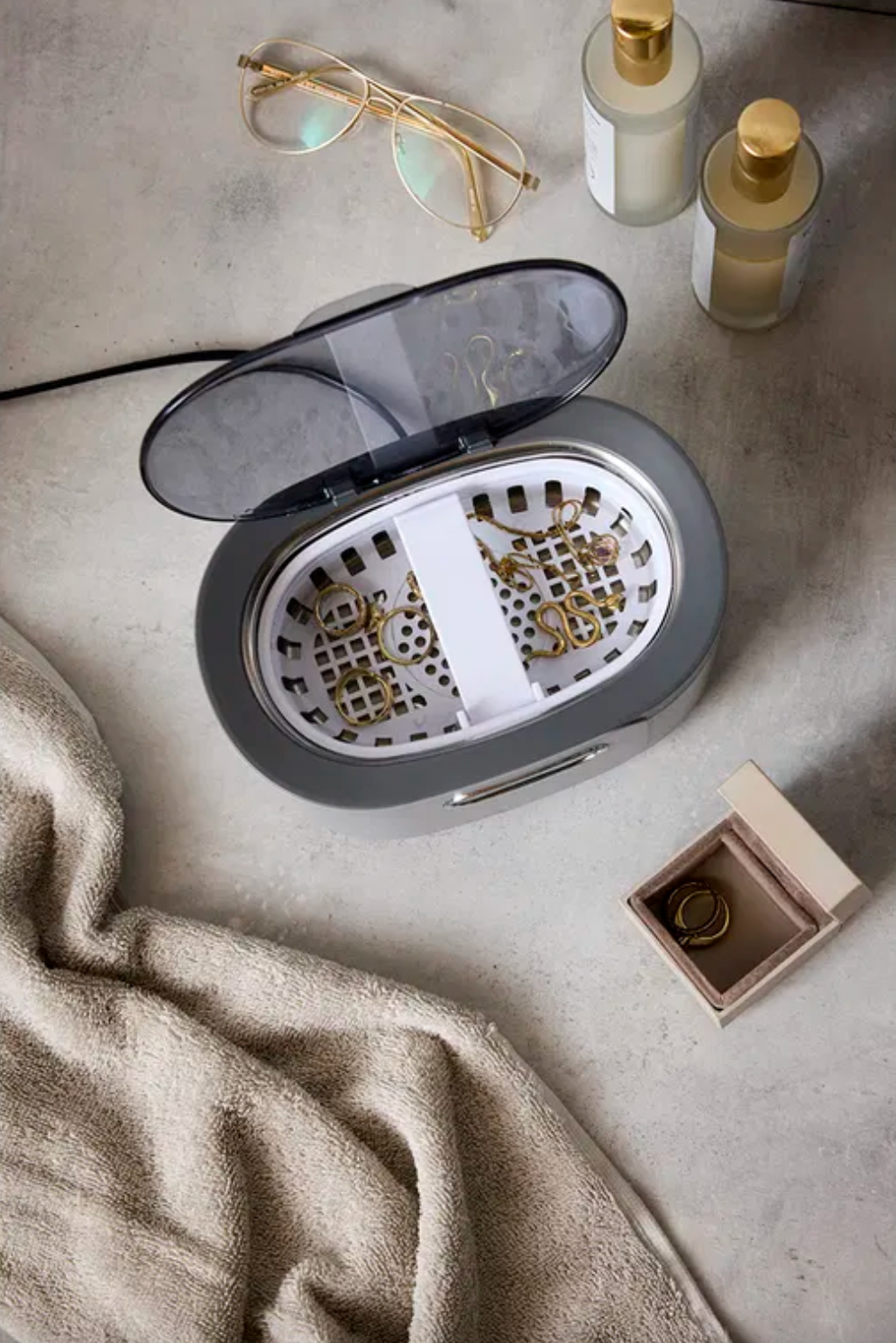 Nettoyeur à ultrasons pour bijoux et lunettes