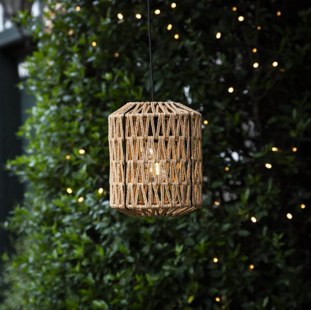 Lampe LED à piles avec fonction minuterie