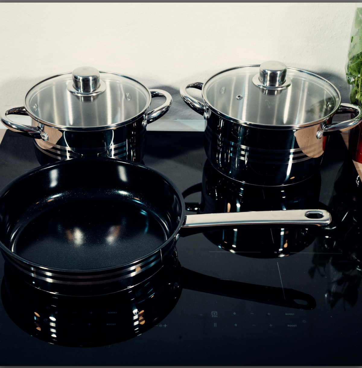 Ensemble de casseroles et de poêle - 5 pièces