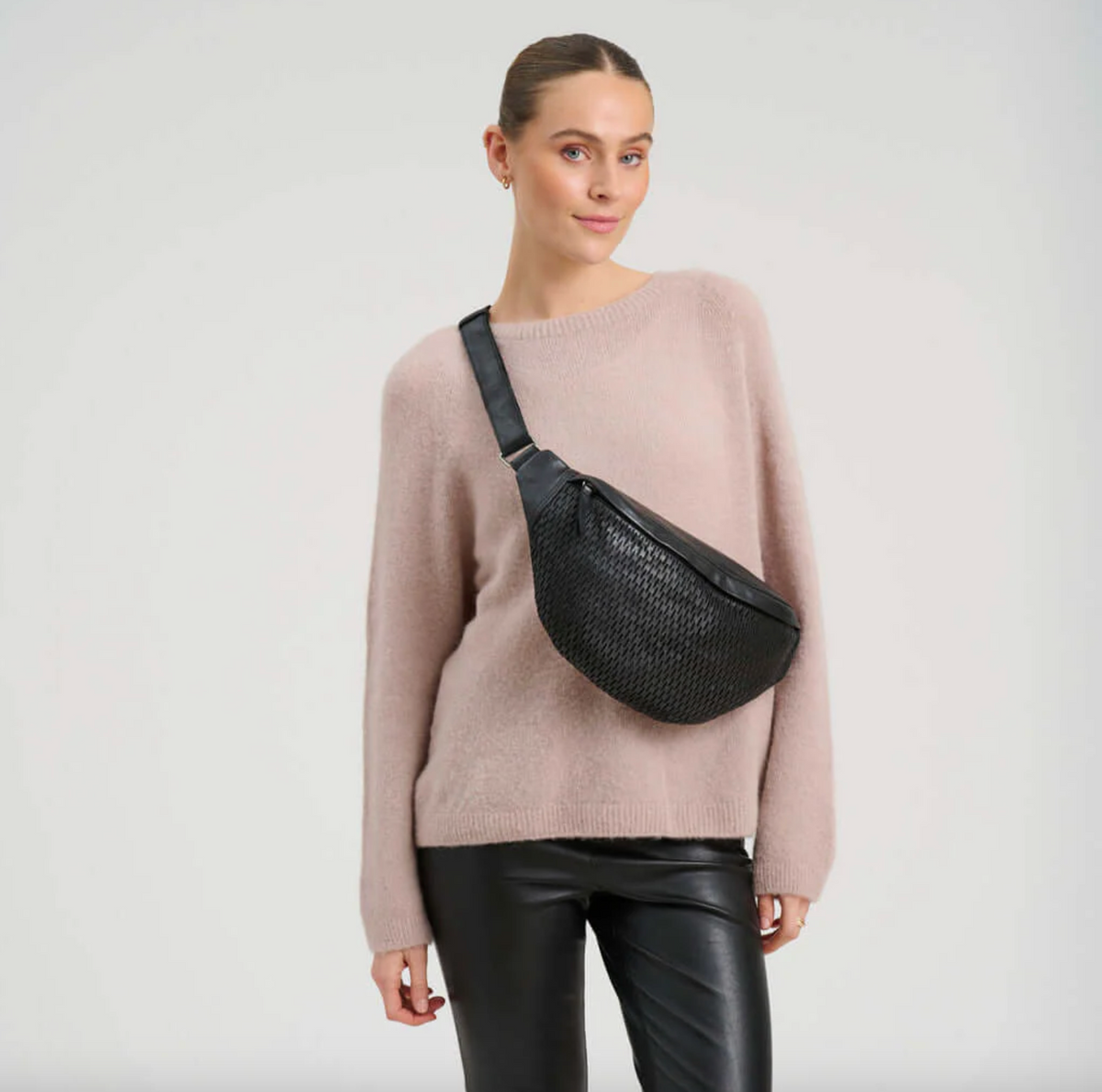 Bumbag avec motif perforé