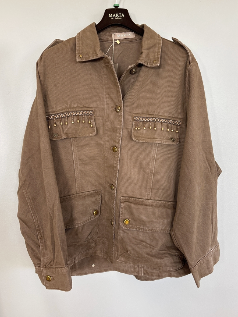 Veste Aviana
