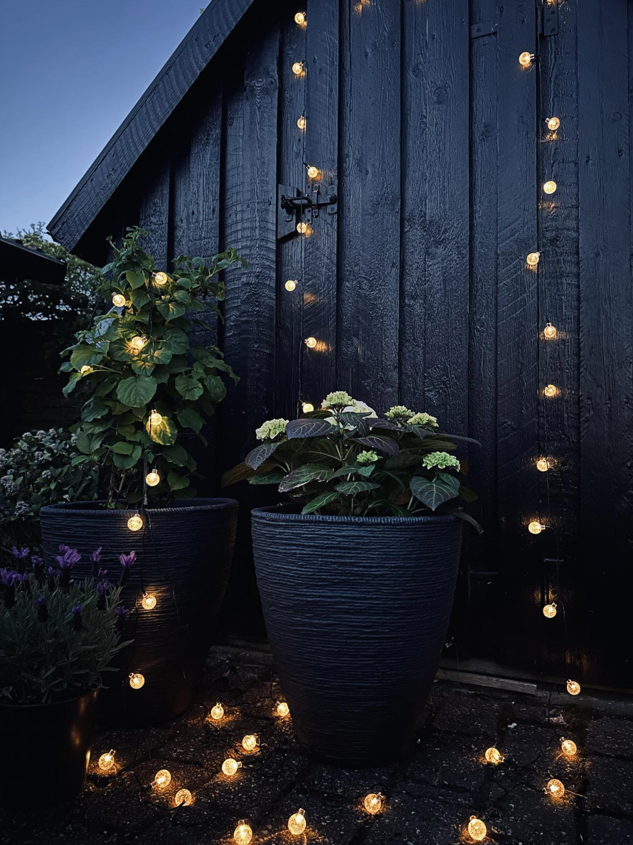 Guirlande lumineuse Bella avec panneaux solaires - 50 LED