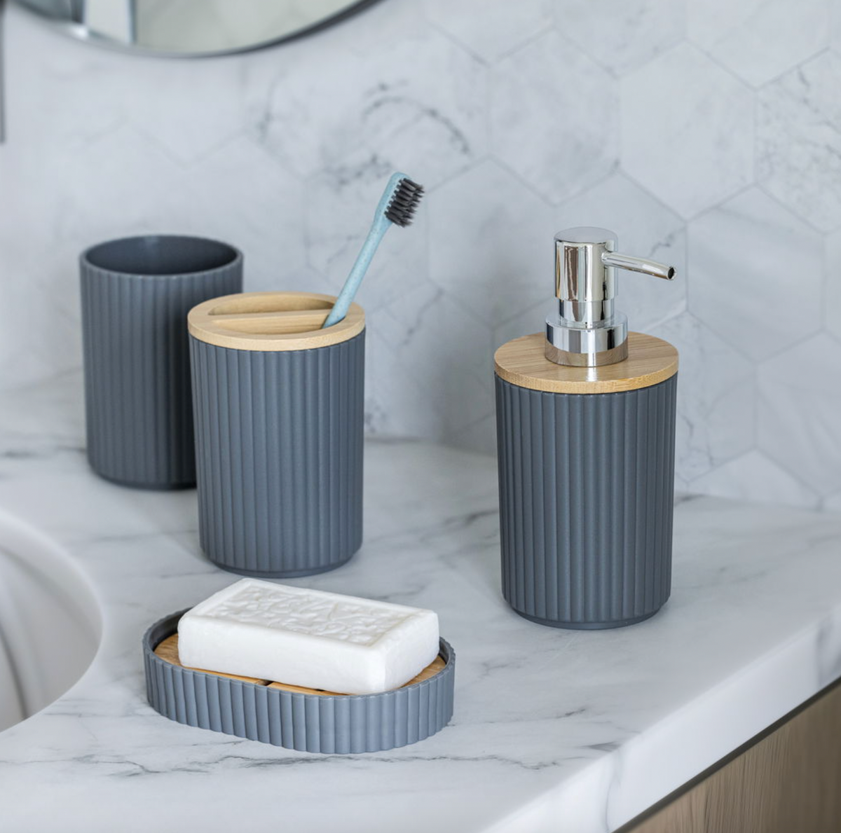 Ensemble de salle de bain : 6 pièces
