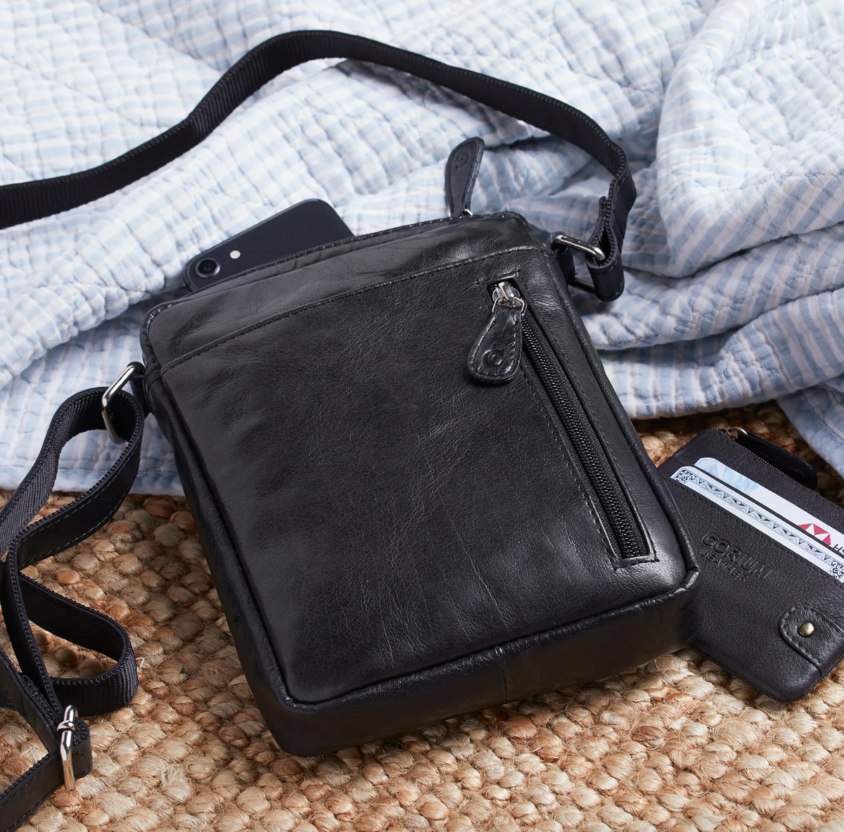 Sac bandoulière pour téléphone / Crossbody - Black Daily