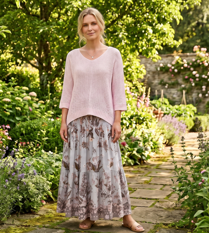 Pull en maille Minna Rose ancienne