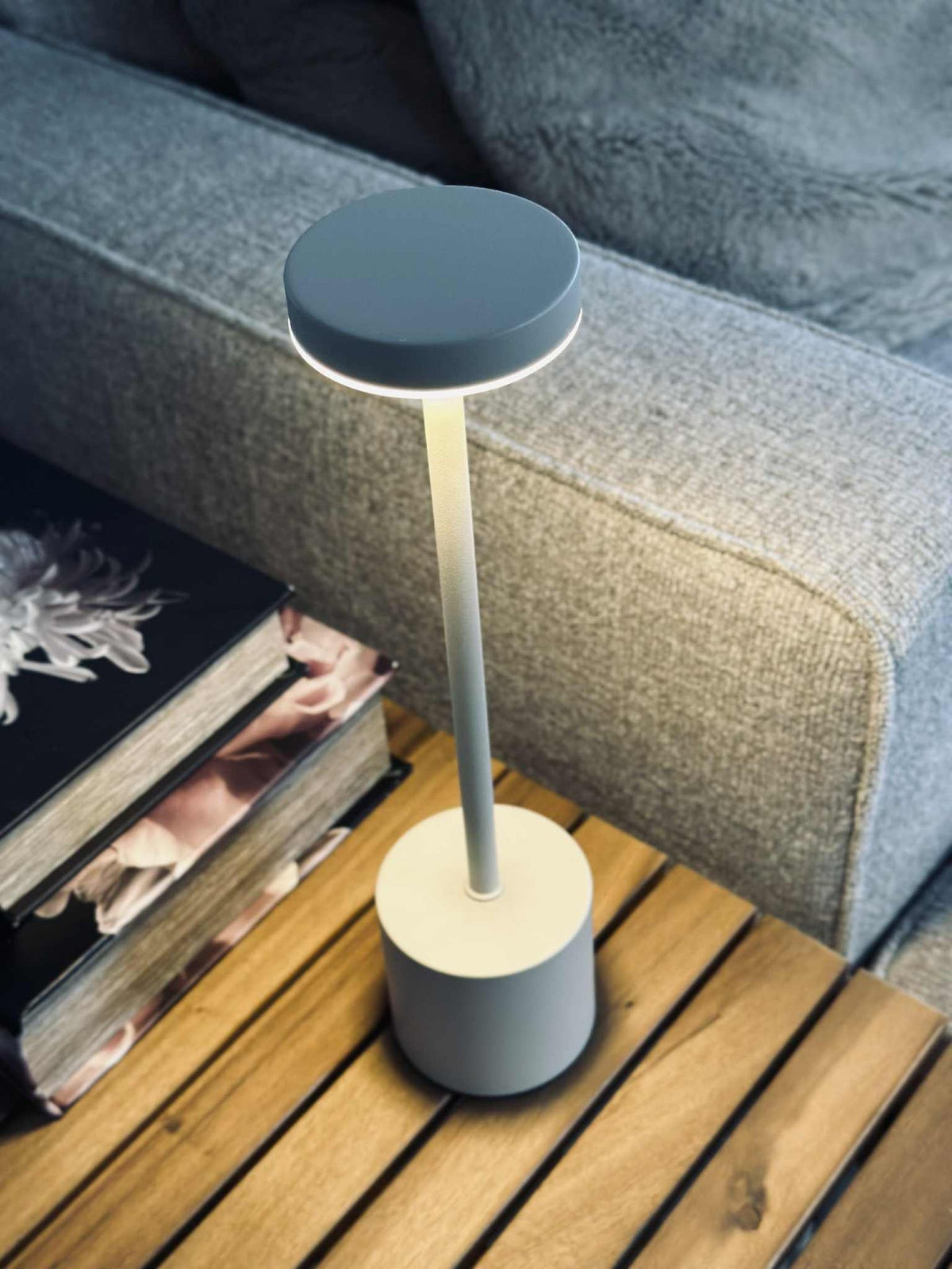 Lampe de table LED KELLY blanche - rechargeable
