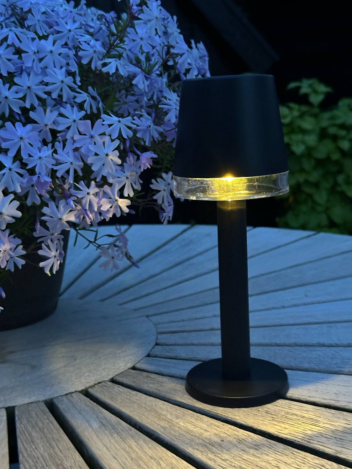 Lampe de table KIA solar