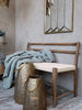 Banc avec assise tressée et dossier