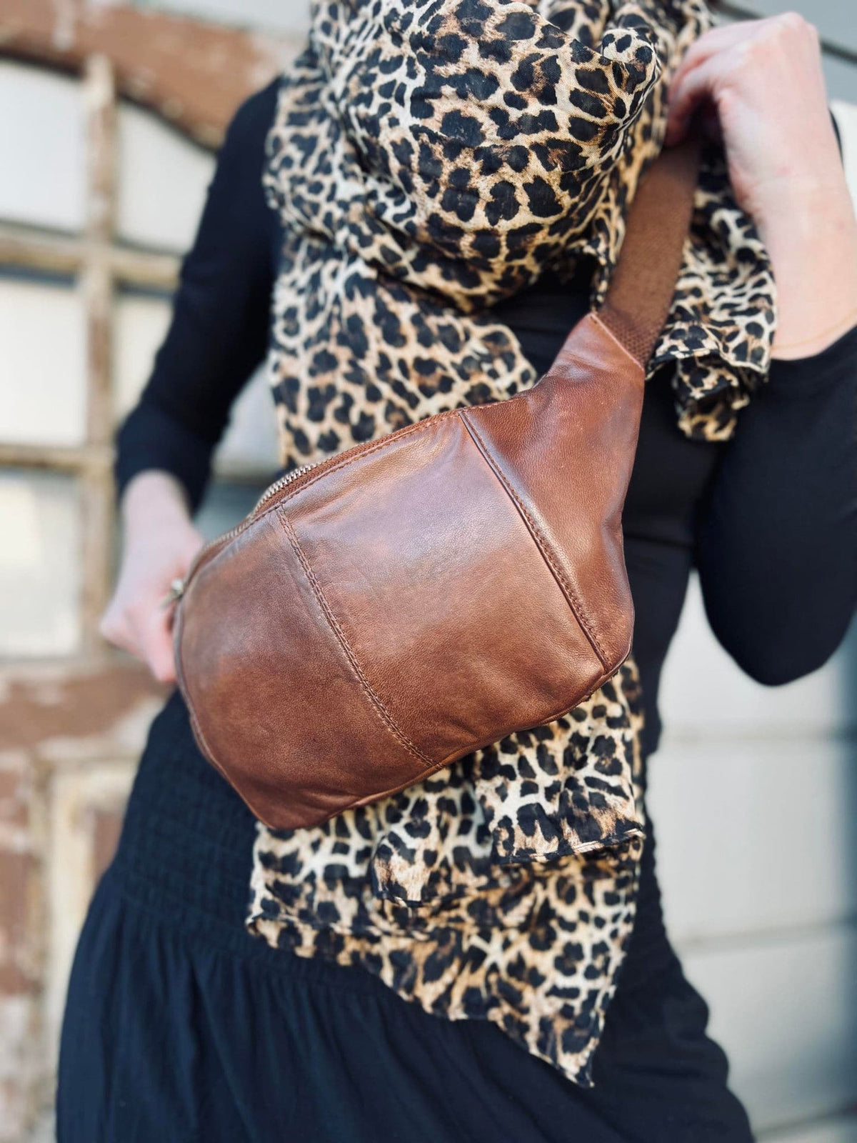Bumbag JUNE - Dark cognac - VIAMAJA.DK