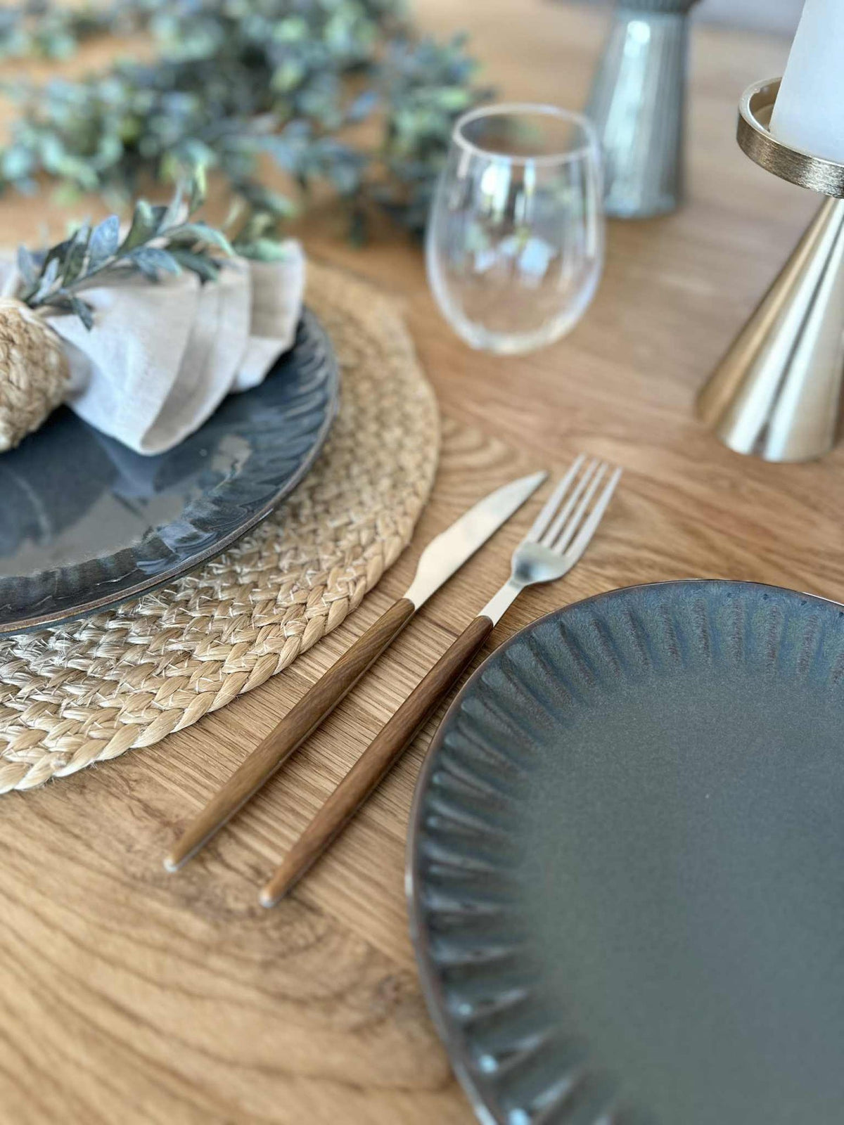 Assiette VIGA Gris / brun - Plusieurs tailles