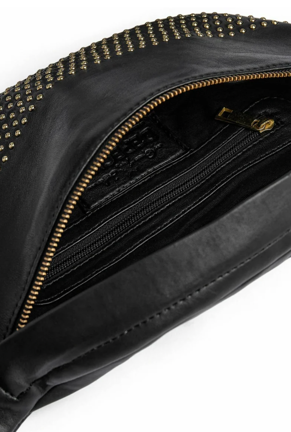 Banane avec clous dorés – effet cuir noir