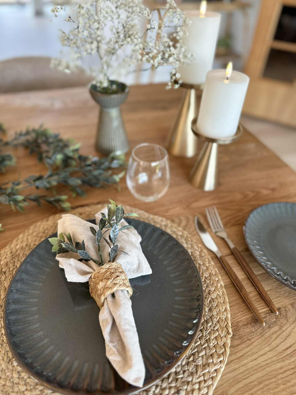 Assiette VIGA Gris / brun - Plusieurs tailles