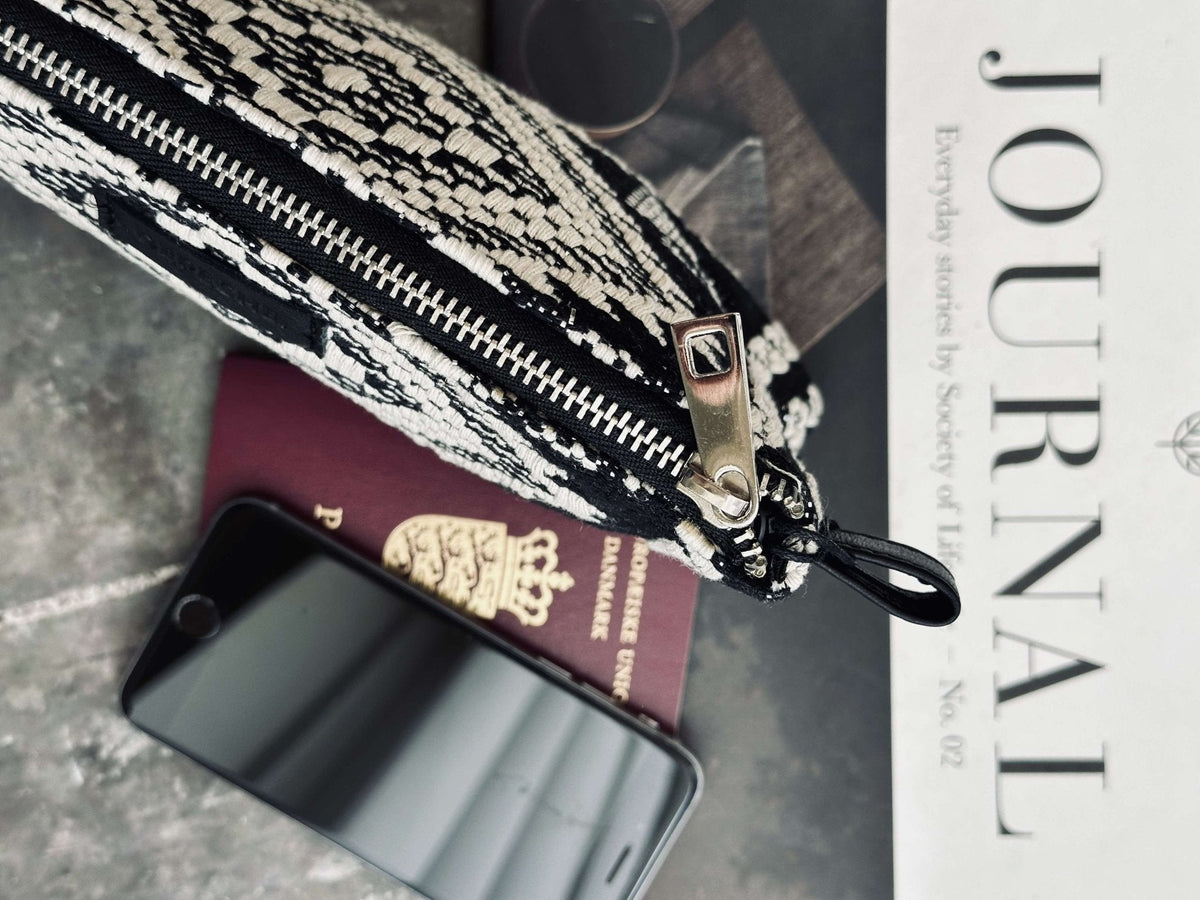 Clutch Black boheme - VIAMAJA.DK