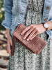 Pochette MILO en cuir souple – CHESTNUT