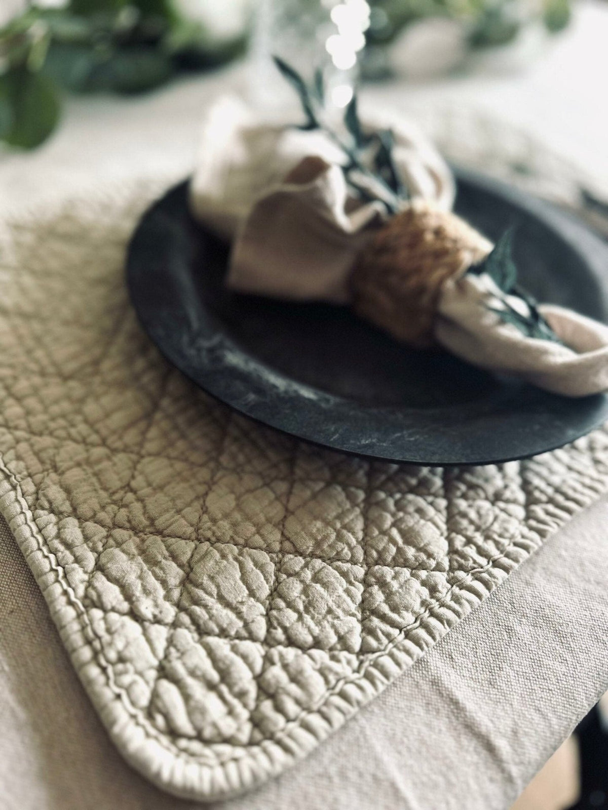 Dækkeserviet STONE-WASHED Quilt – Nature - VIAMAJA.DK