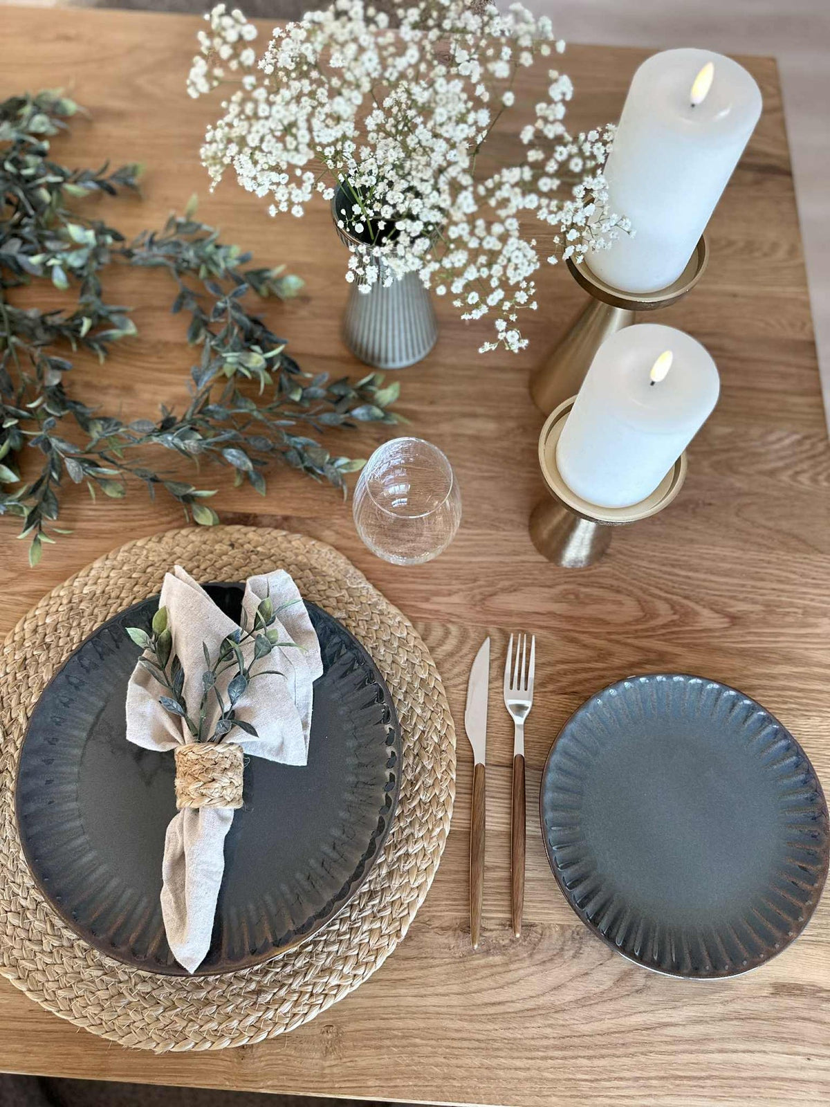 Assiette VIGA Gris / brun - Plusieurs tailles