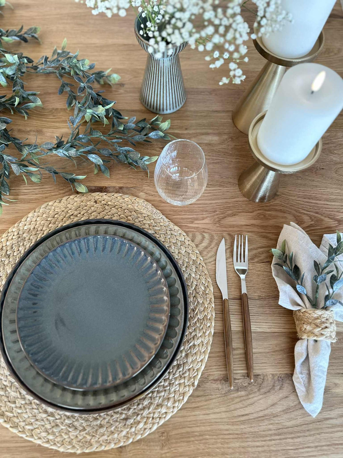 Assiette VIGA Gris / brun - Plusieurs tailles