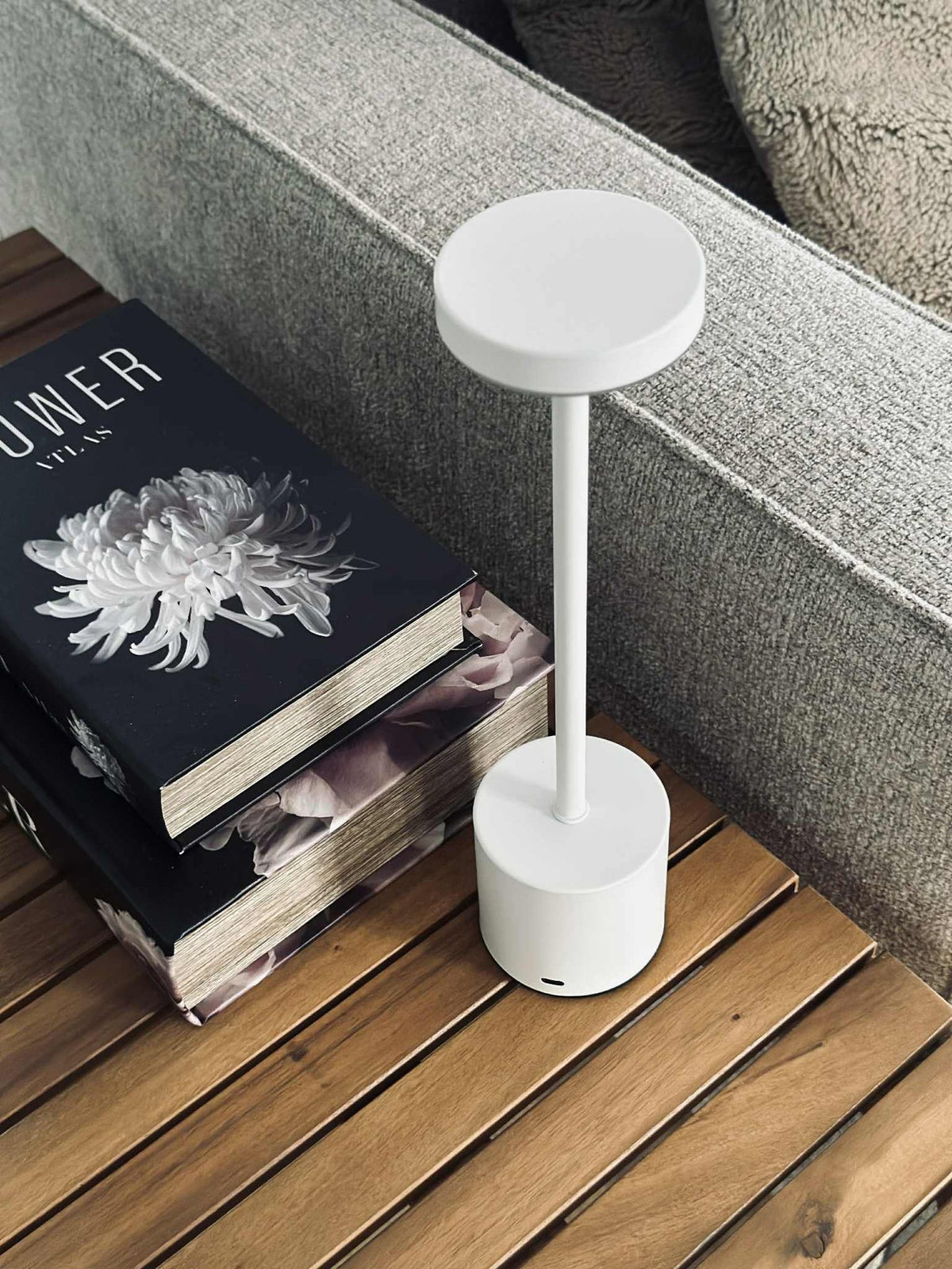 Lampe de table LED KELLY blanche - rechargeable