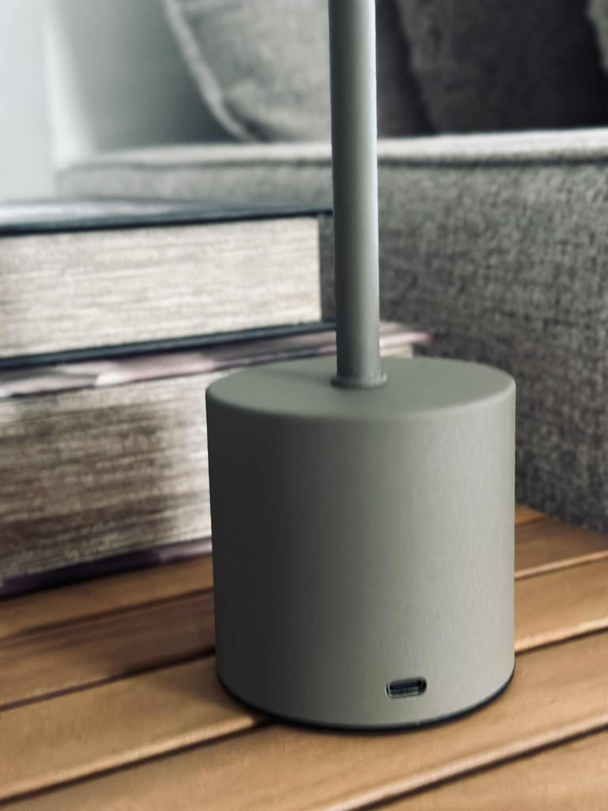 Lampe de table LED KELLY Taupe - rechargeable