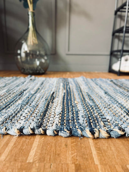 Gulvtæppe i denim og jute - 60x90cm - VIAMAJA.DK