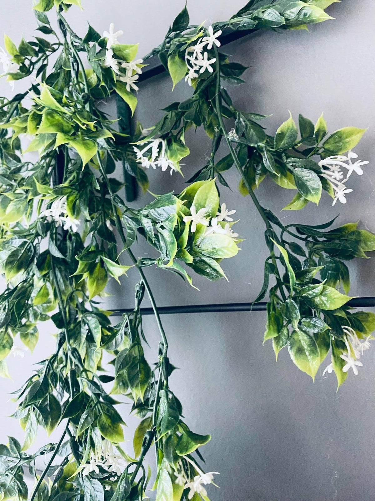 Hængeplante på stilk - FLOWER 3 - VIAMAJA.DK
