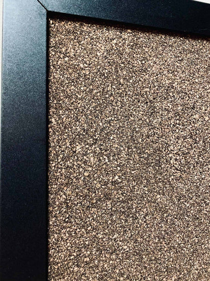 Kork opslagstavle med sort ramme – 60x60cm - VIAMAJA.DK