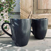 Mug avec anse en grès – Noir mat