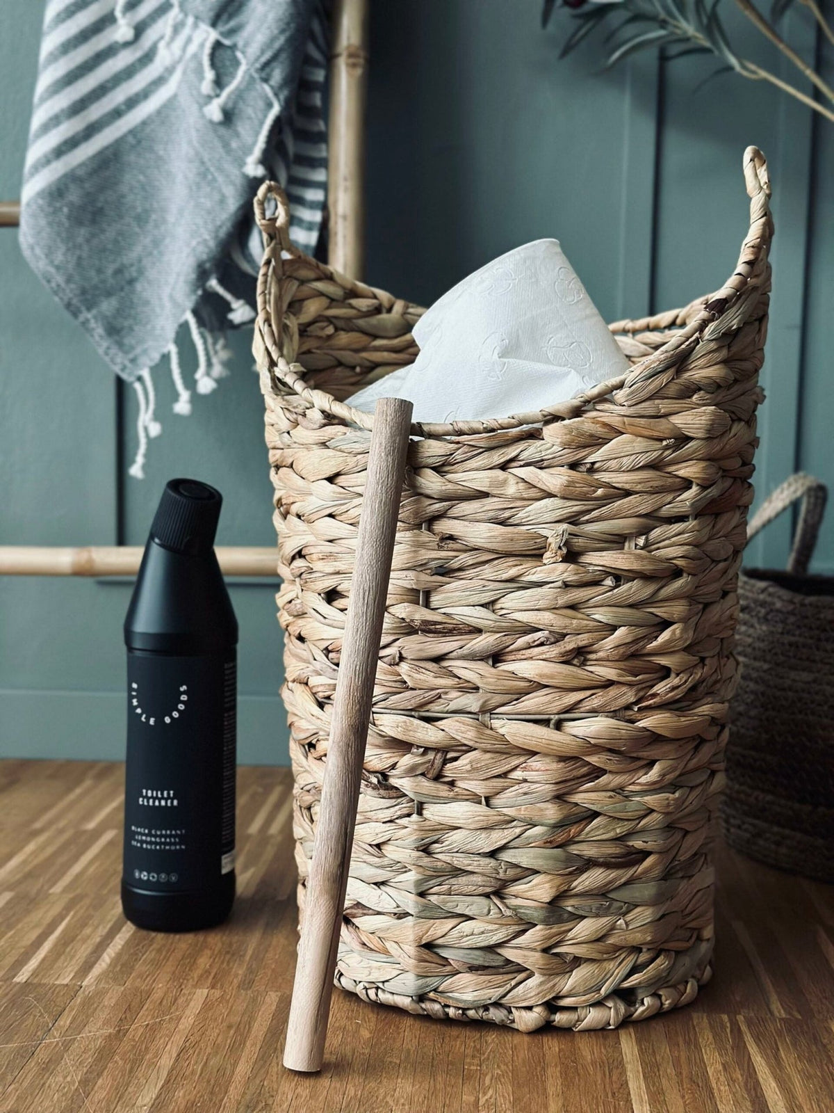 Kurv m. toiletpapirholder – Lys Natur - VIAMAJA.DK