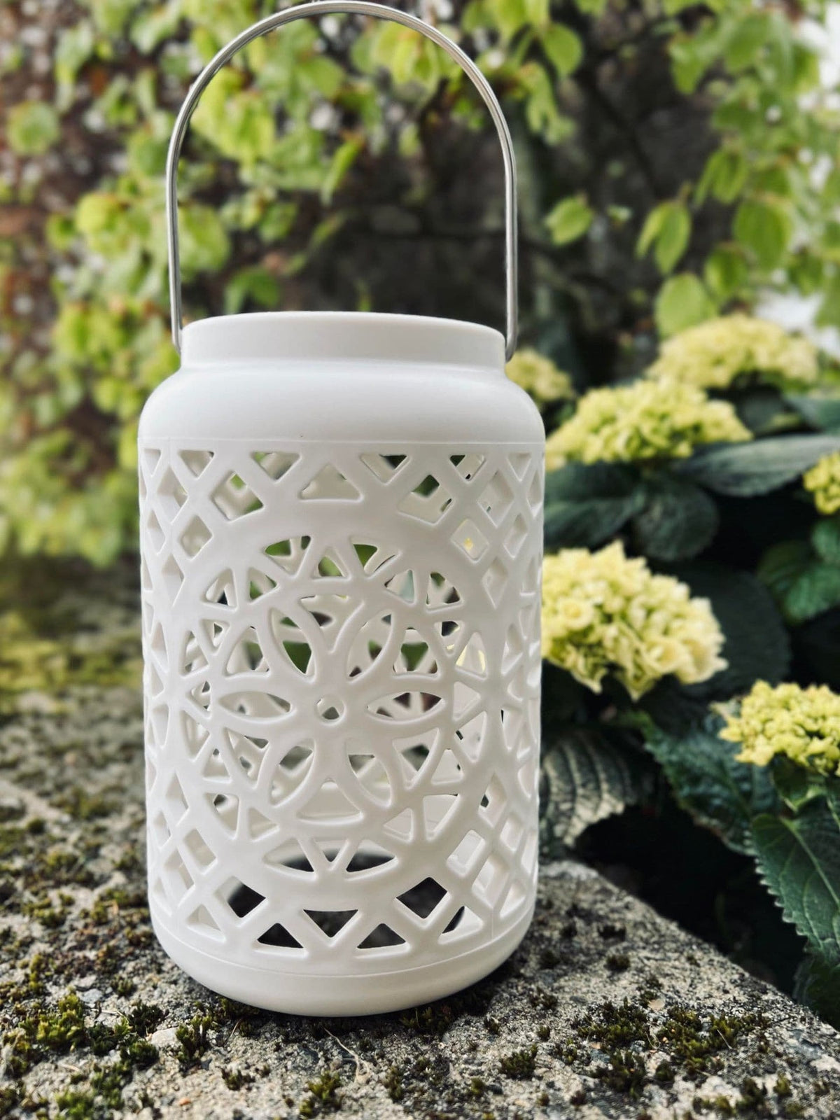 Lanterne med solceller - WHITE BOHEME - VIAMAJA.DK