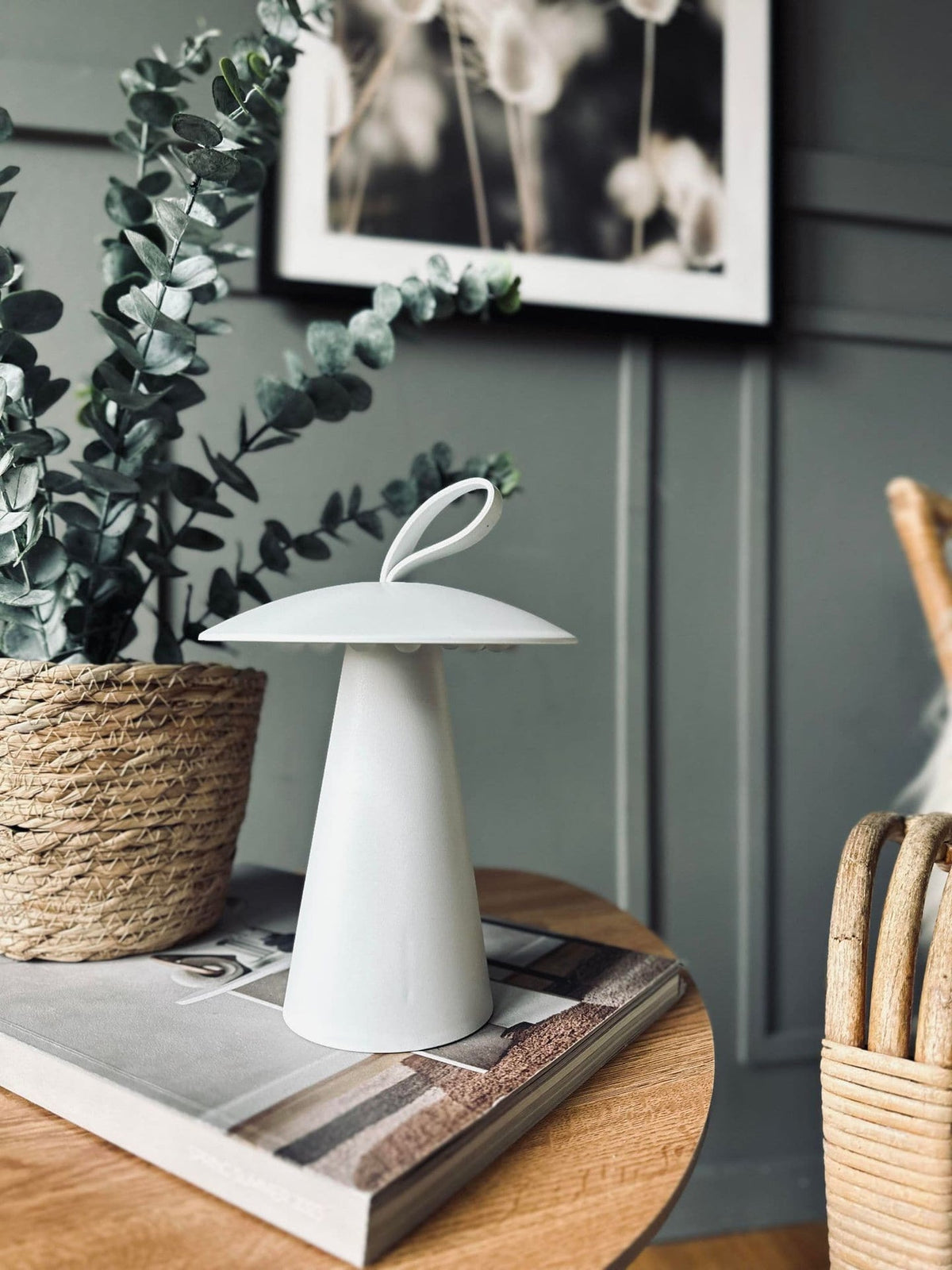 LED Bordlampe genopladelig – Hvid - VIAMAJA.DK